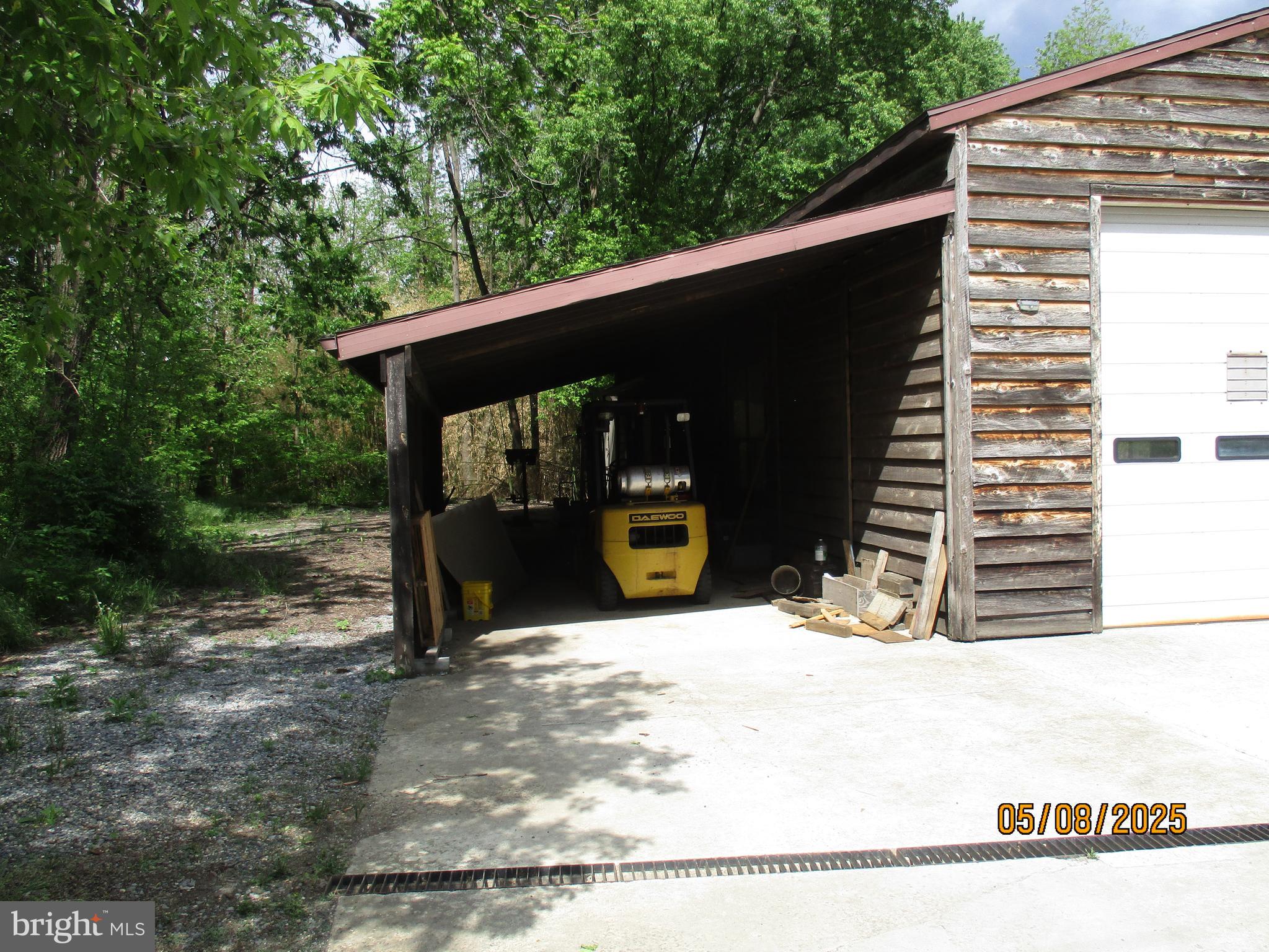 9 Montsera Road Carlisle, PA 17015 - Photo 44 of 142 20x60 Overhang