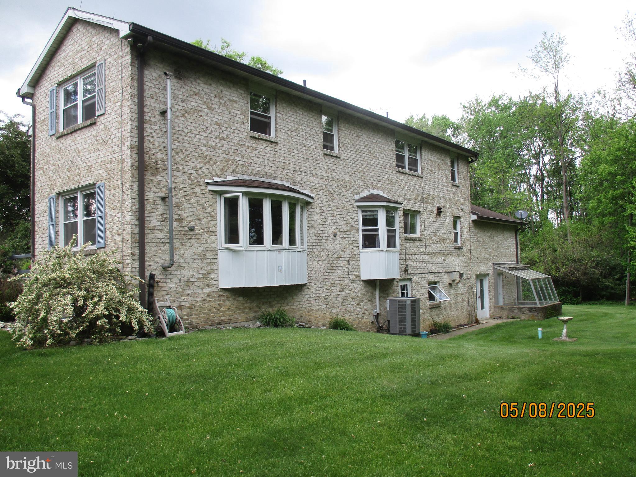 9 Montsera Road Carlisle, PA 17015 - Photo 10 of 142