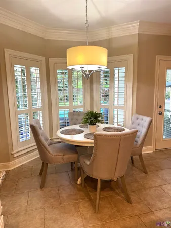 $460,000 | 401 Riverside Drive, Berwick, LA 70342