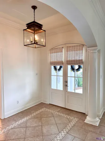 $460,000 | 401 Riverside Drive, Berwick, LA 70342