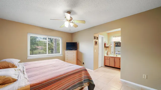 $250,000 | 3518 Tiara Way West, Jacksonville, FL 32223