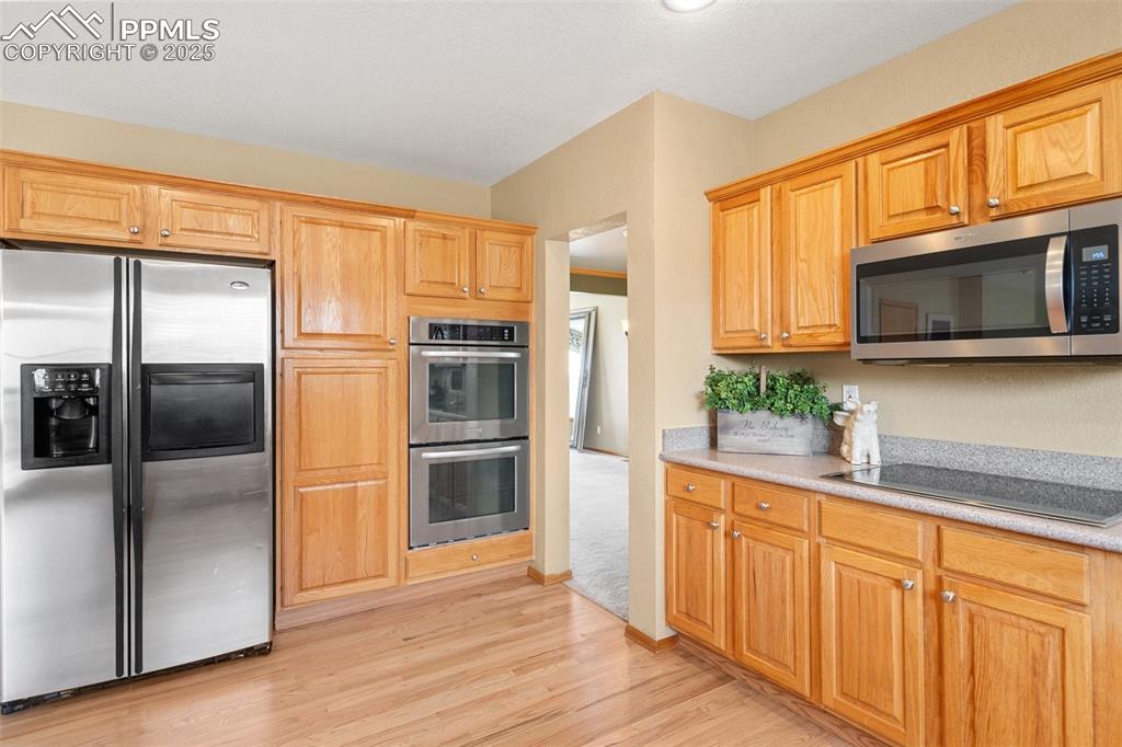 11985 Hanging Valley Way Colorado Springs, CO 80921 - Photo 8 of 41