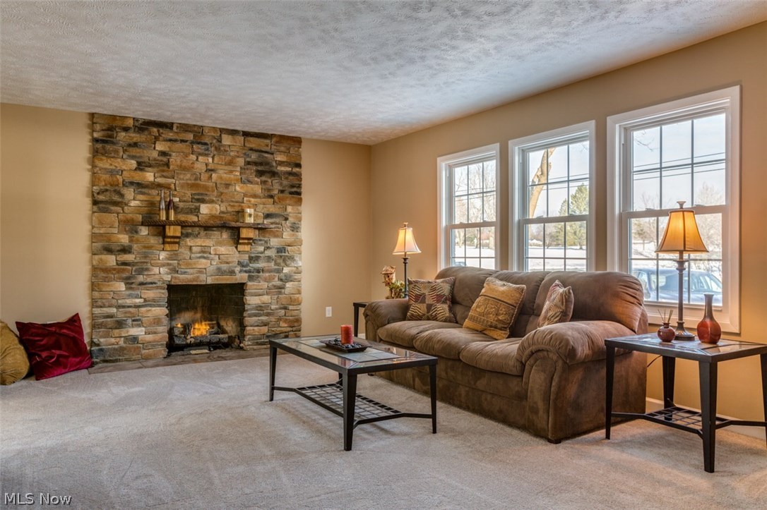 2104 Green Road Madison, OH 44057 - Photo 8 of 24