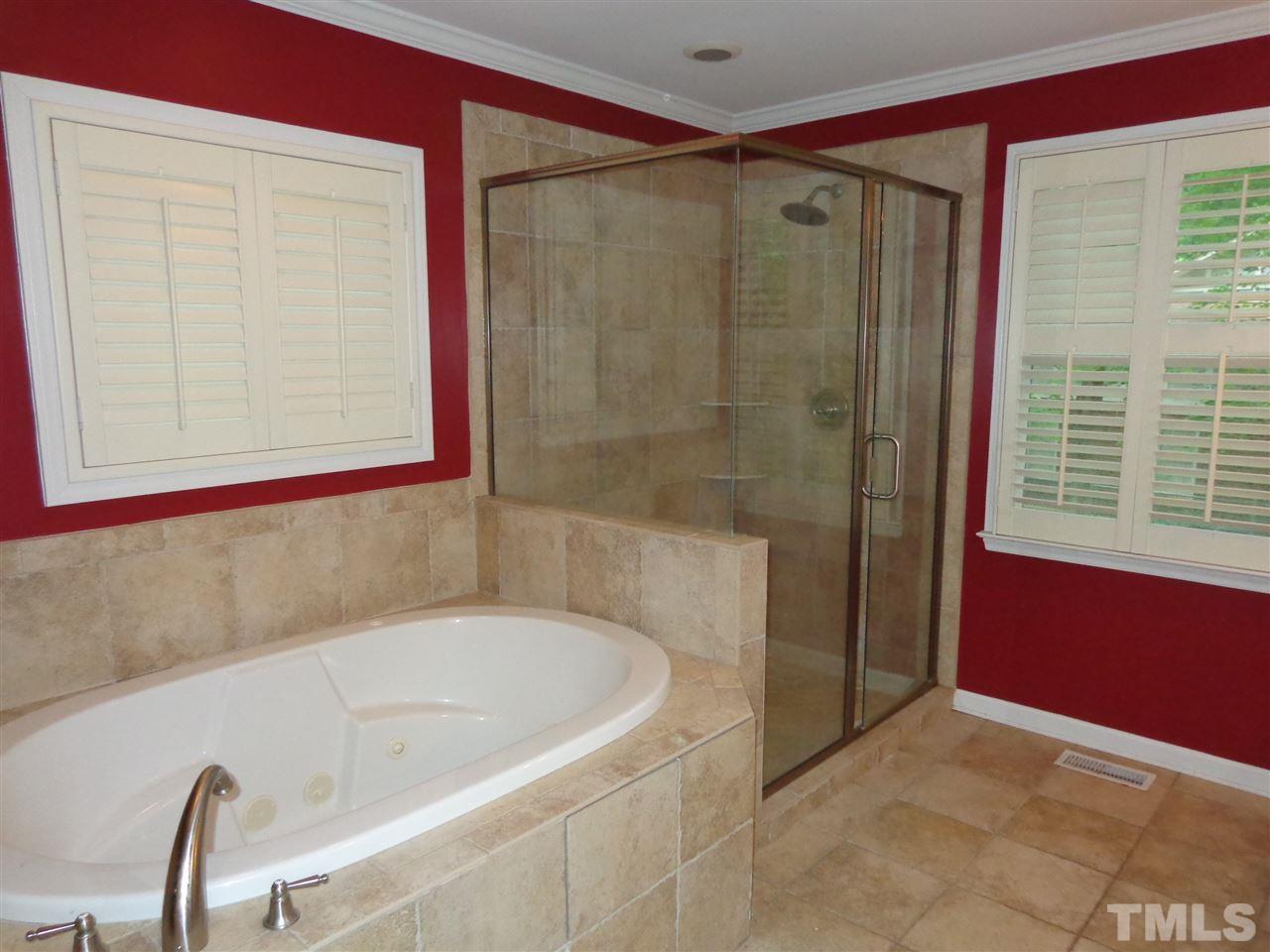 4408 Old Colony Road Raleigh, NC 27613 - Photo 5 of 21