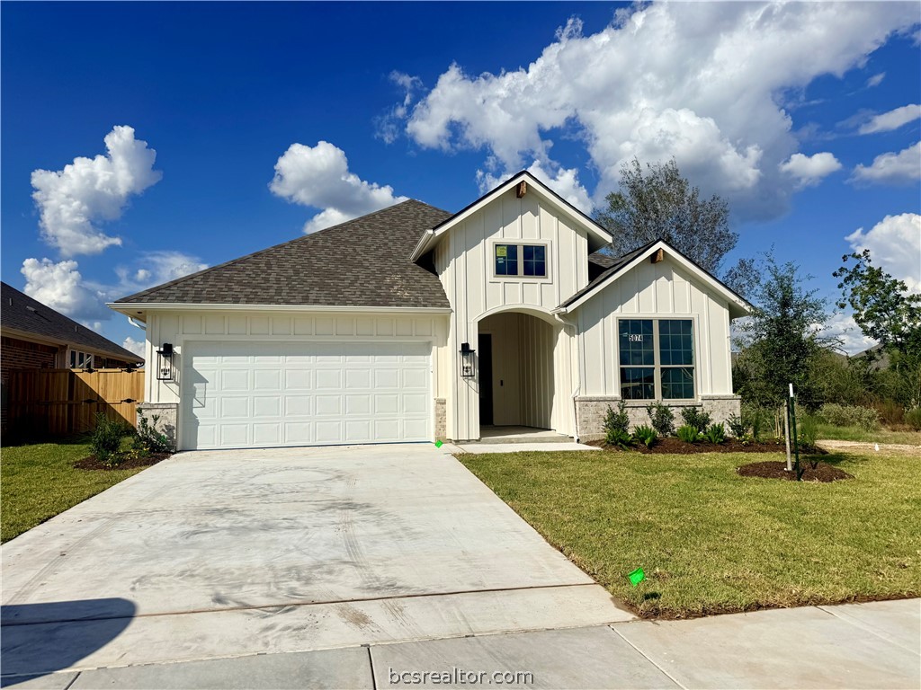 5074 Acadia Loop Bryan, TX 77802 - Photo 1 of 13 Gallery Image 1