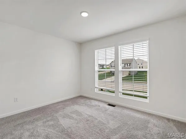 $385,000 | 144 Winter Wheat Trail, Pacific, MO 63069