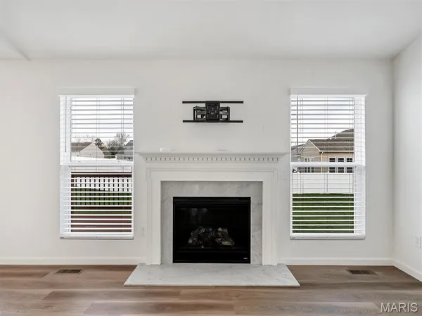 $385,000 | 144 Winter Wheat Trail, Pacific, MO 63069