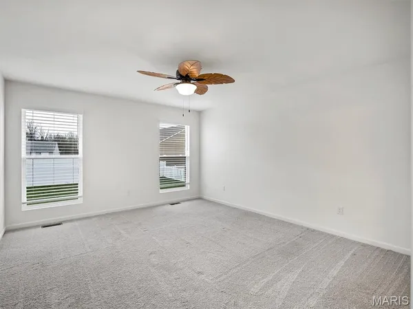 $385,000 | 144 Winter Wheat Trail, Pacific, MO 63069