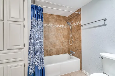$235,000 | 438 Yacht Club Drive, Unit F, Rockwall, TX 75032