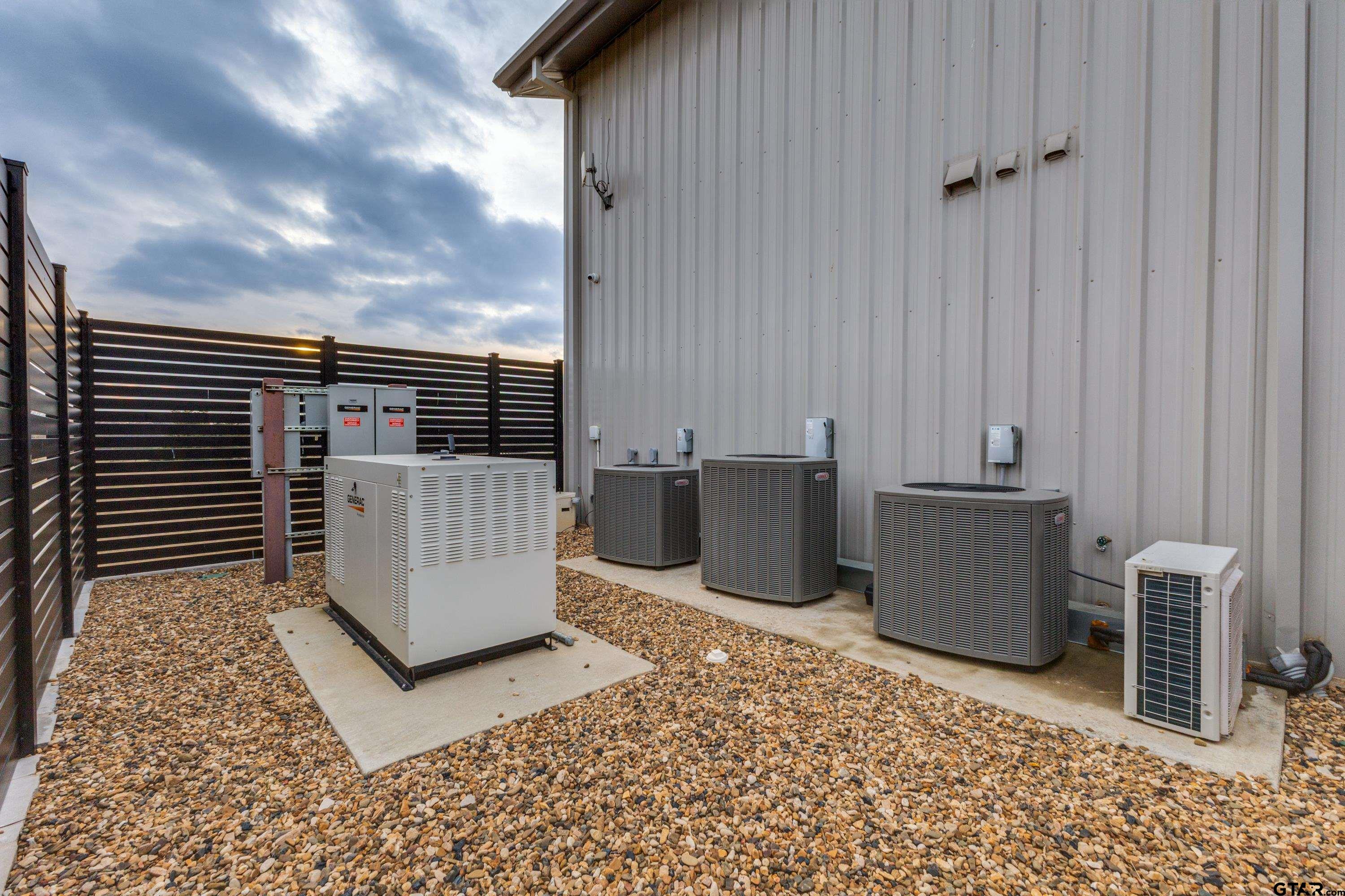 900 West Fm Saltillo, TX 75478 - Photo 20 of 36 a view of a terrace with couch