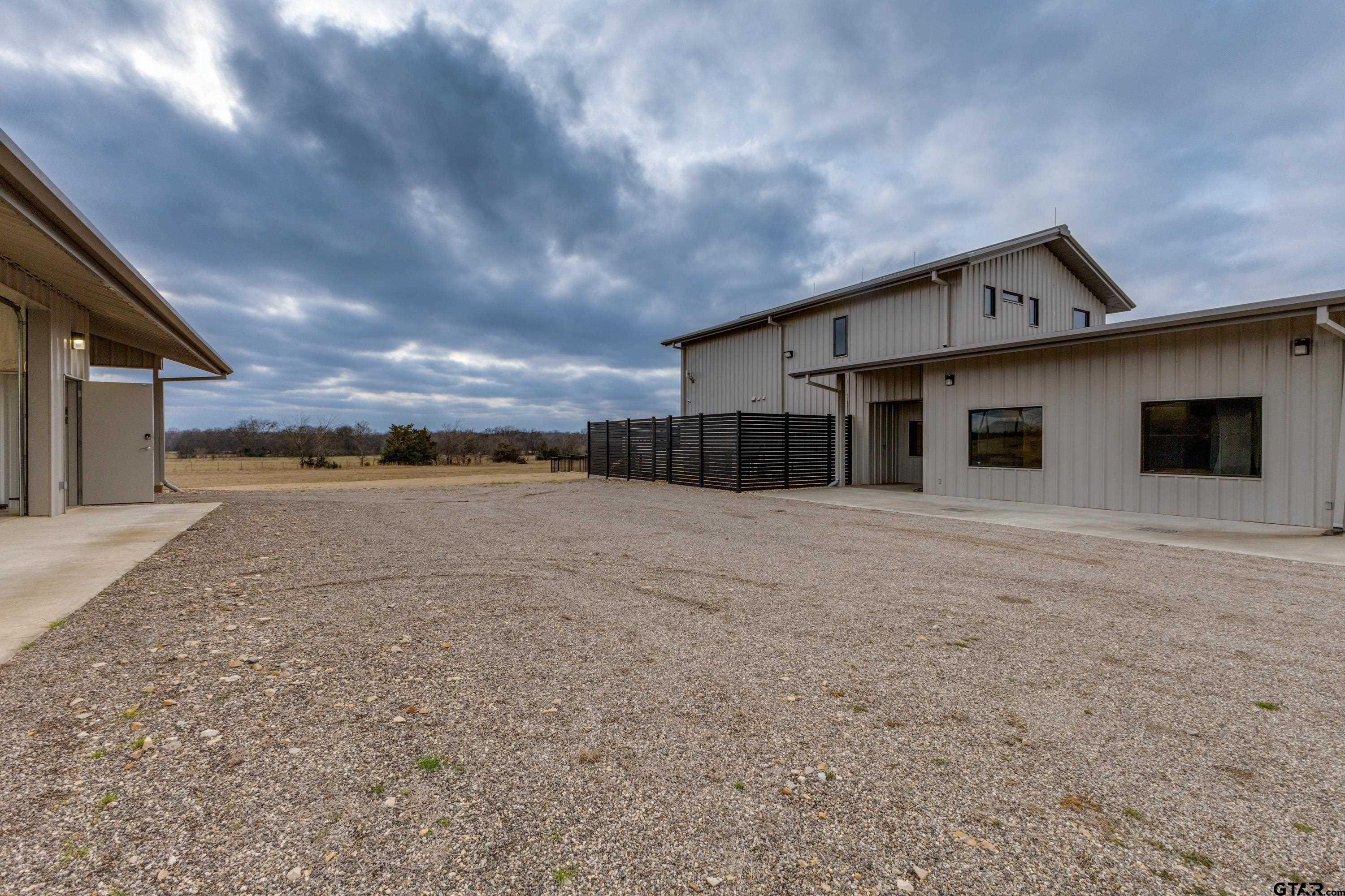 900 West Fm Saltillo, TX 75478 - Photo 21 of 36