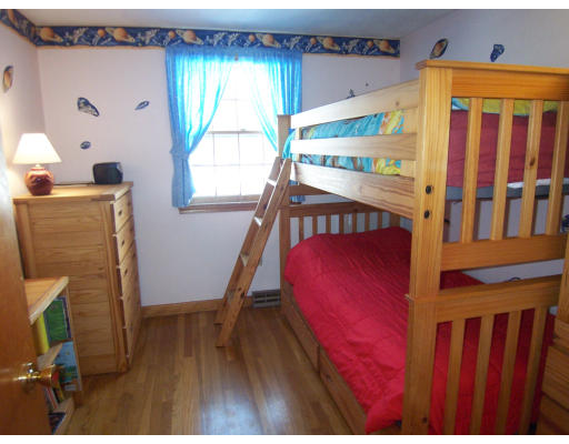 14 Hallowell Road Foxboro, MA 02035 - Photo 19 of 30 Gallery Image 19