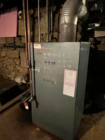 $65,000 | 90 Canada Road, Moscow, ME 04920