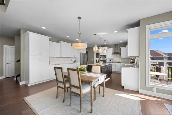 $1,050,000 | 39-w509 Norton Lake Drive, St. Charles, IL 60175