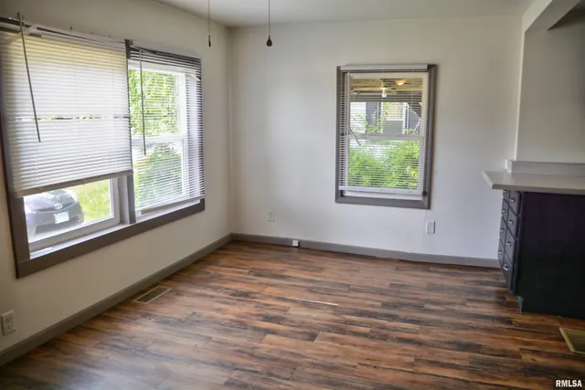 $37,500 | 331 South Ward Street, Macomb, IL 61455