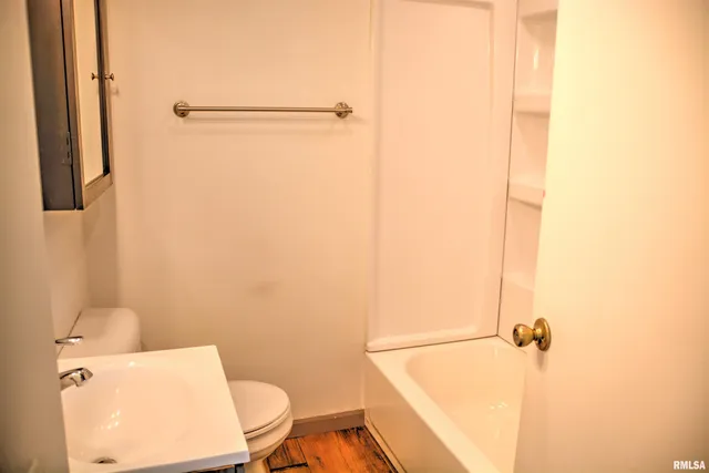 $37,500 | 331 South Ward Street, Macomb, IL 61455