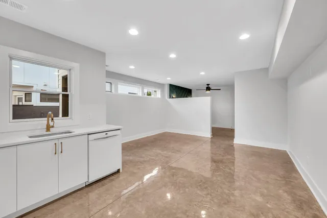 $7,990 | 15 A Fern Avenue, Nashville, TN 37207