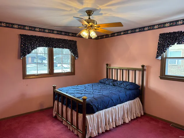 $211,000 | 1306 North Balsam Drive, Muncie, IN 47304