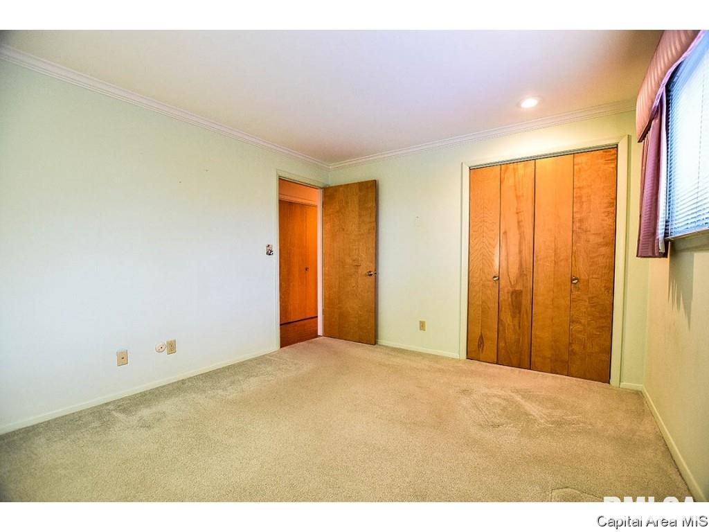 53 Greencastle Circle Springfield, IL 62712 - Photo 14 of 35