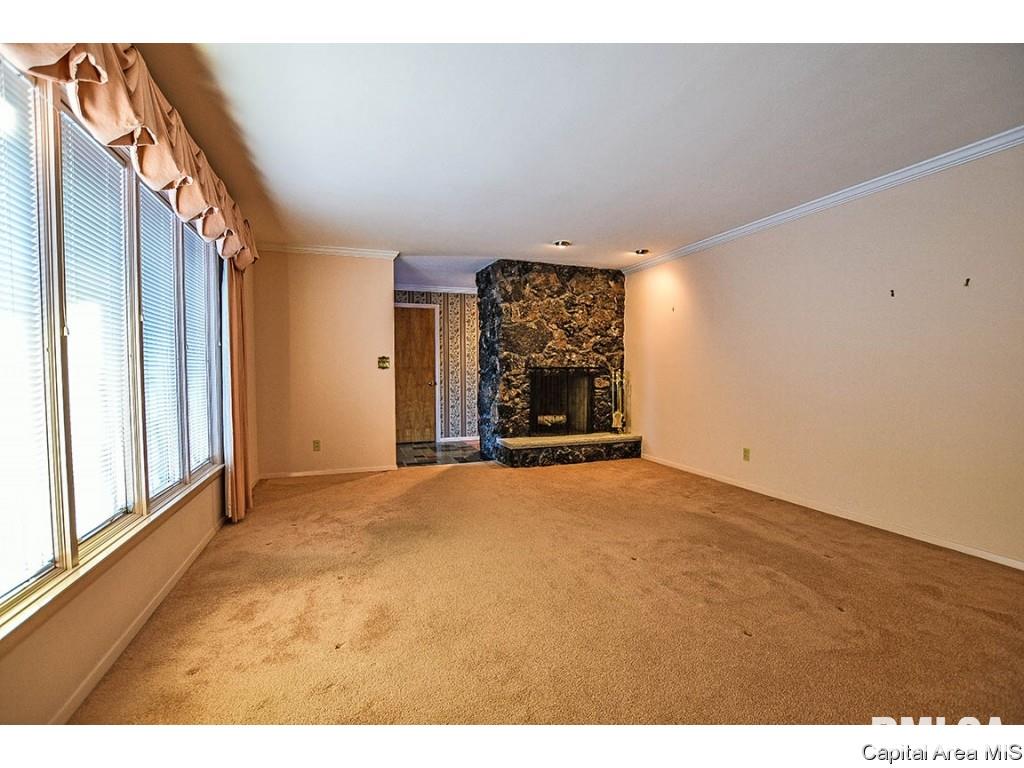 53 Greencastle Circle Springfield, IL 62712 - Photo 5 of 35