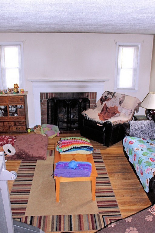 95 Concord Road Chelmsford, MA 01824 - Photo 5 of 11