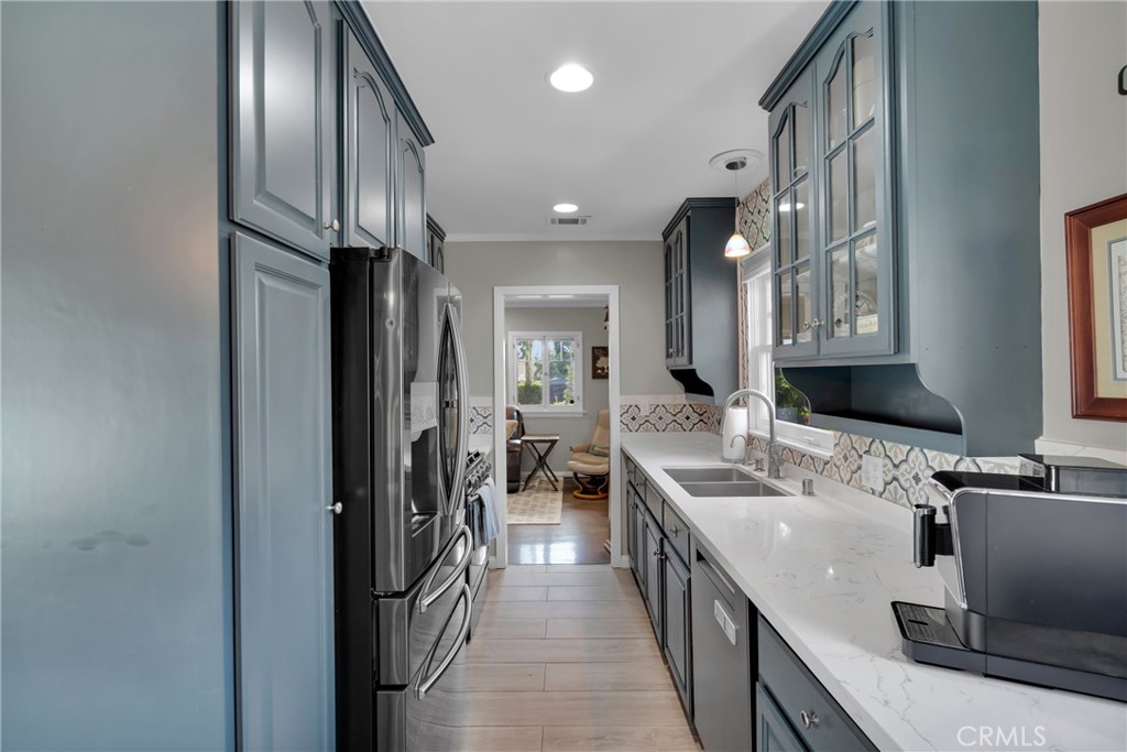 3801 Elma Road Pasadena, CA 91107 - Photo 11 of 42