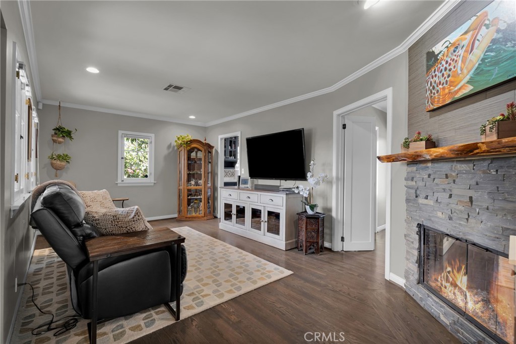 3801 Elma Road Pasadena, CA 91107 - Photo 7 of 42