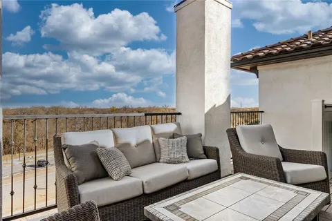 $679,500 | 780 Sid Rich Drive, Irving, TX 75039