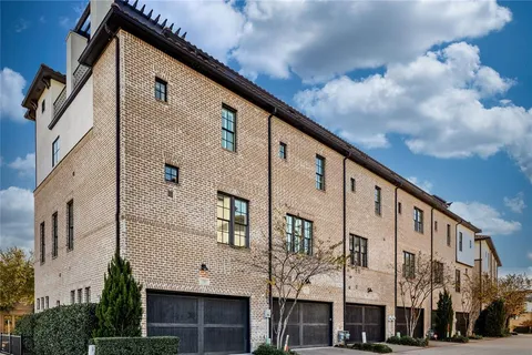 $679,500 | 780 Sid Rich Drive, Irving, TX 75039