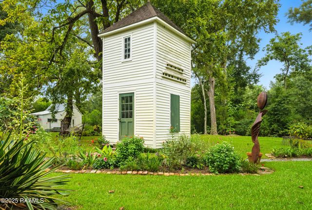 $1,800,000 | 1862 Bushville Highway, Arnaudville, LA 70512