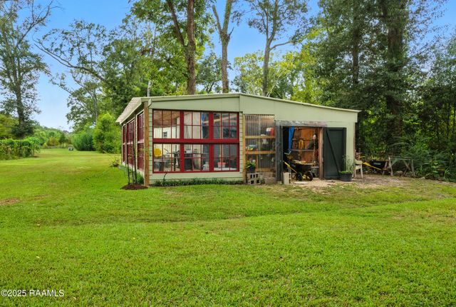 $1,800,000 | 1862 Bushville Highway, Arnaudville, LA 70512