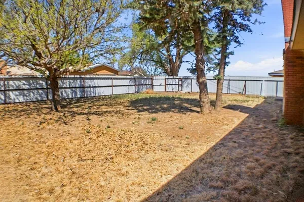 $170,000 | 1503 North Jackson Avenue, Friona, TX 79035