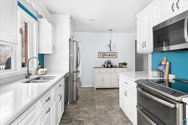 $320,000 | 409 Park Avenue, Cloquet, MN 55720