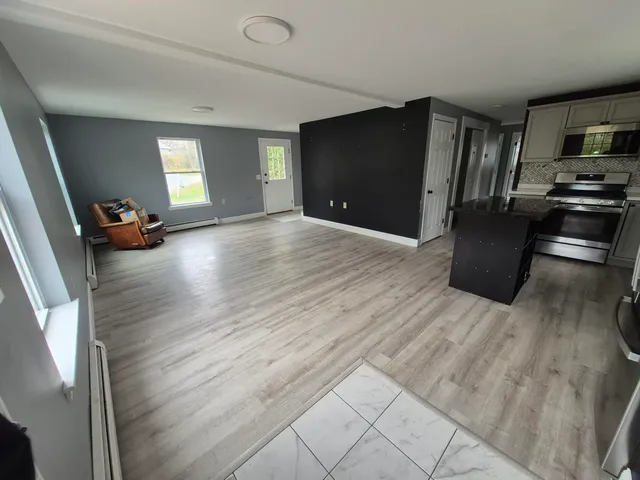 $299,900 | 172 5th Street, Bangor, ME 04401