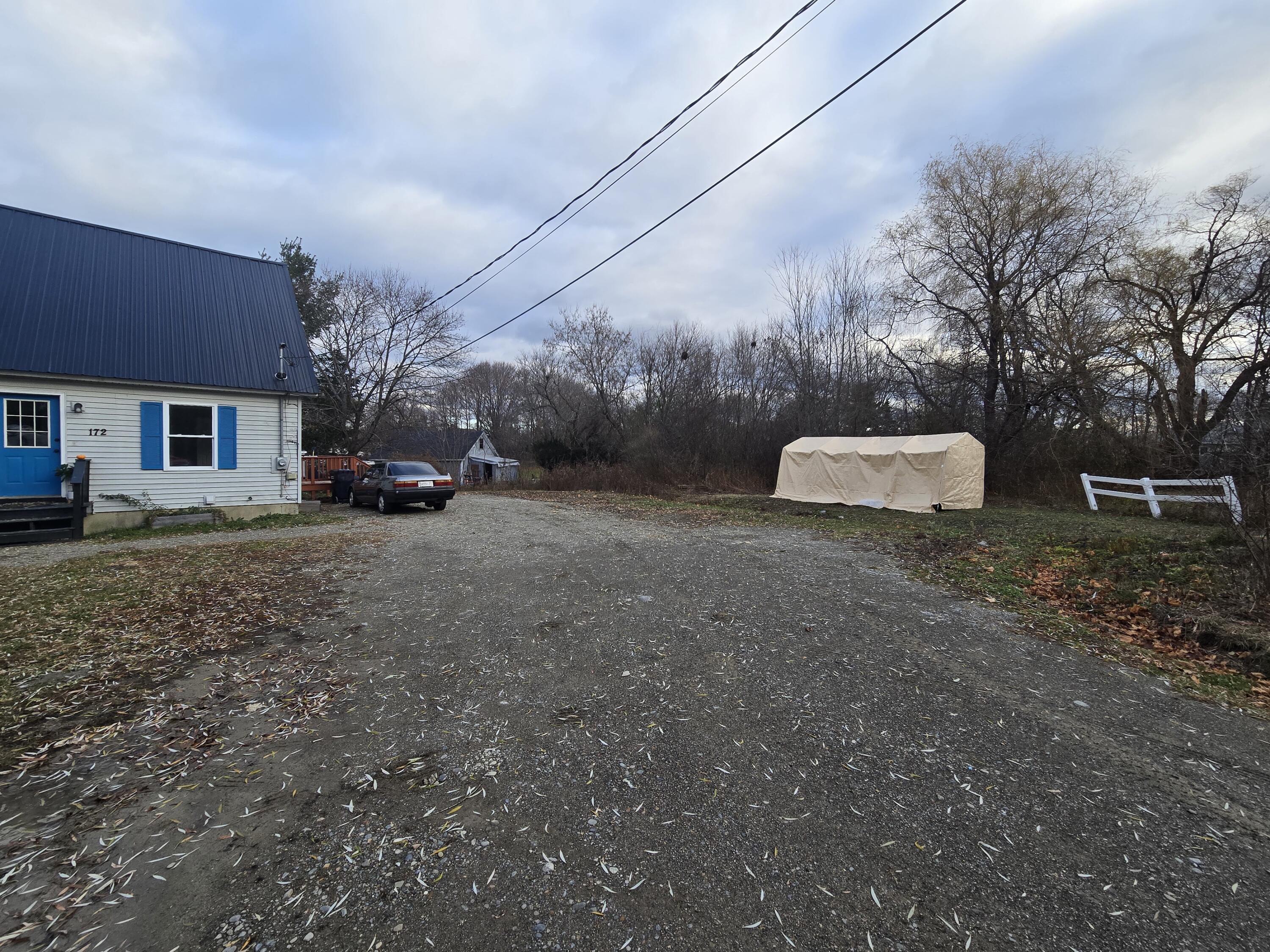 172 5th Street Bangor, ME 04401 - Photo 5 of 20 20251124_142935