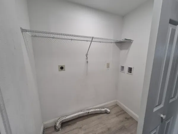 $299,000 | 172 5th Street, Bangor, ME 04401