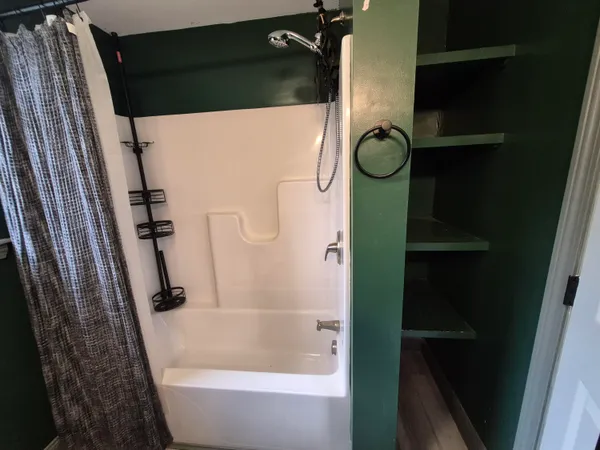 $299,000 | 172 5th Street, Bangor, ME 04401