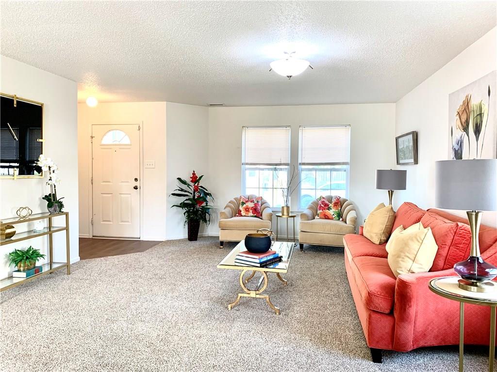 12765 Howe Road Fishers, IN 46038 - Photo 4 of 48