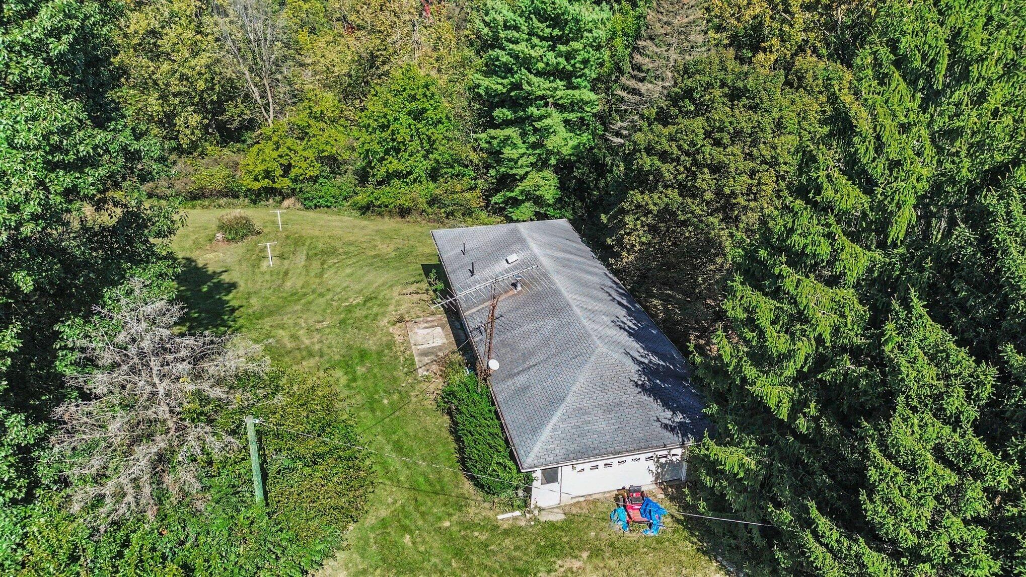 1664 Thomson Road Niles, MI 49120 - Photo 26 of 37 022_file_4244