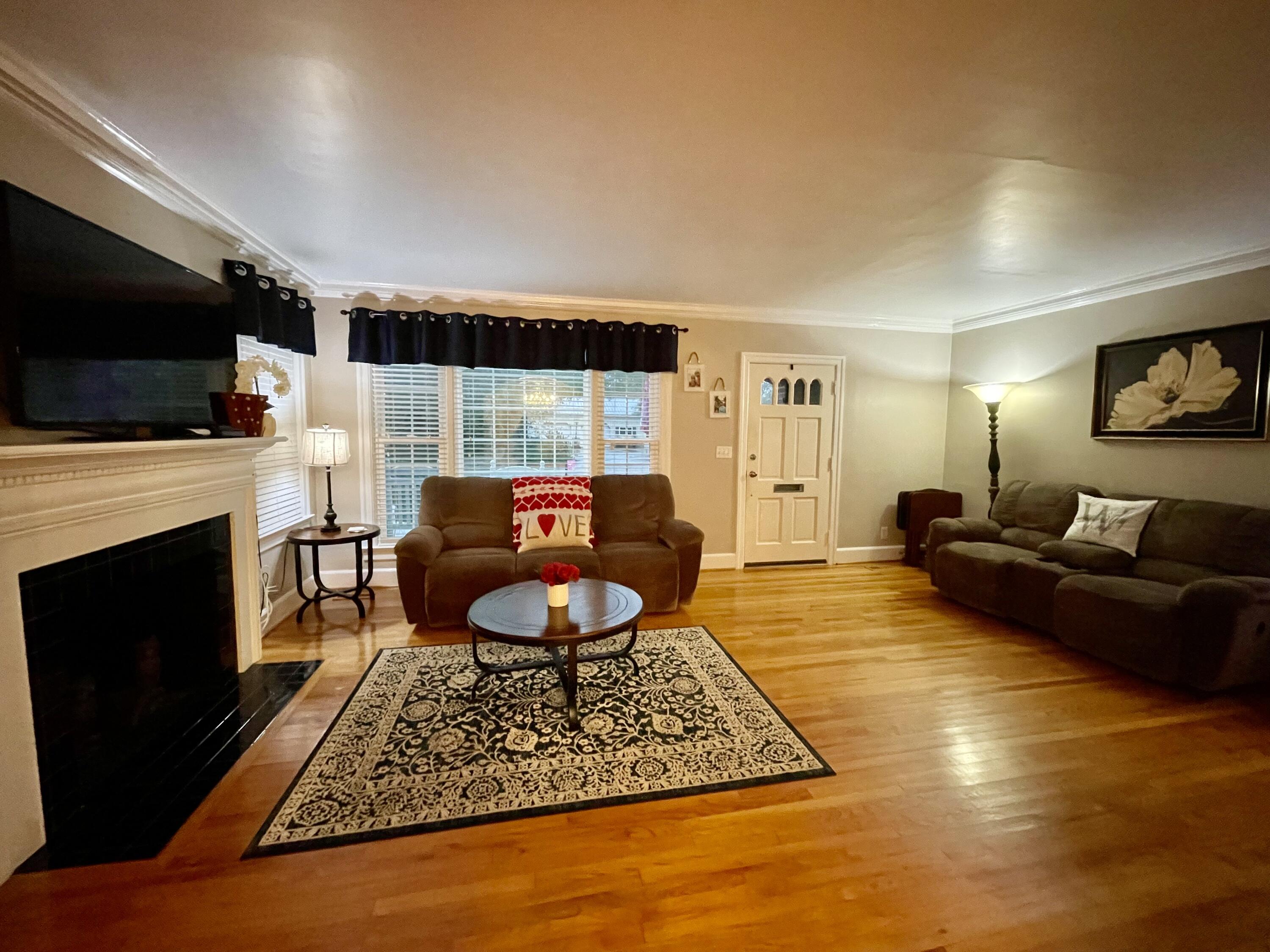 601 Horne Street St. George, SC 29477 - Photo 2 of 17 large living room