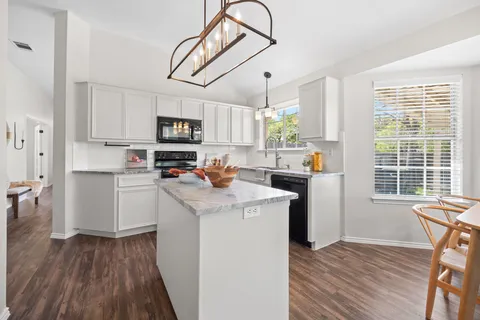 $490,000 | 9006 Brimstone Lane, Austin, TX 78717