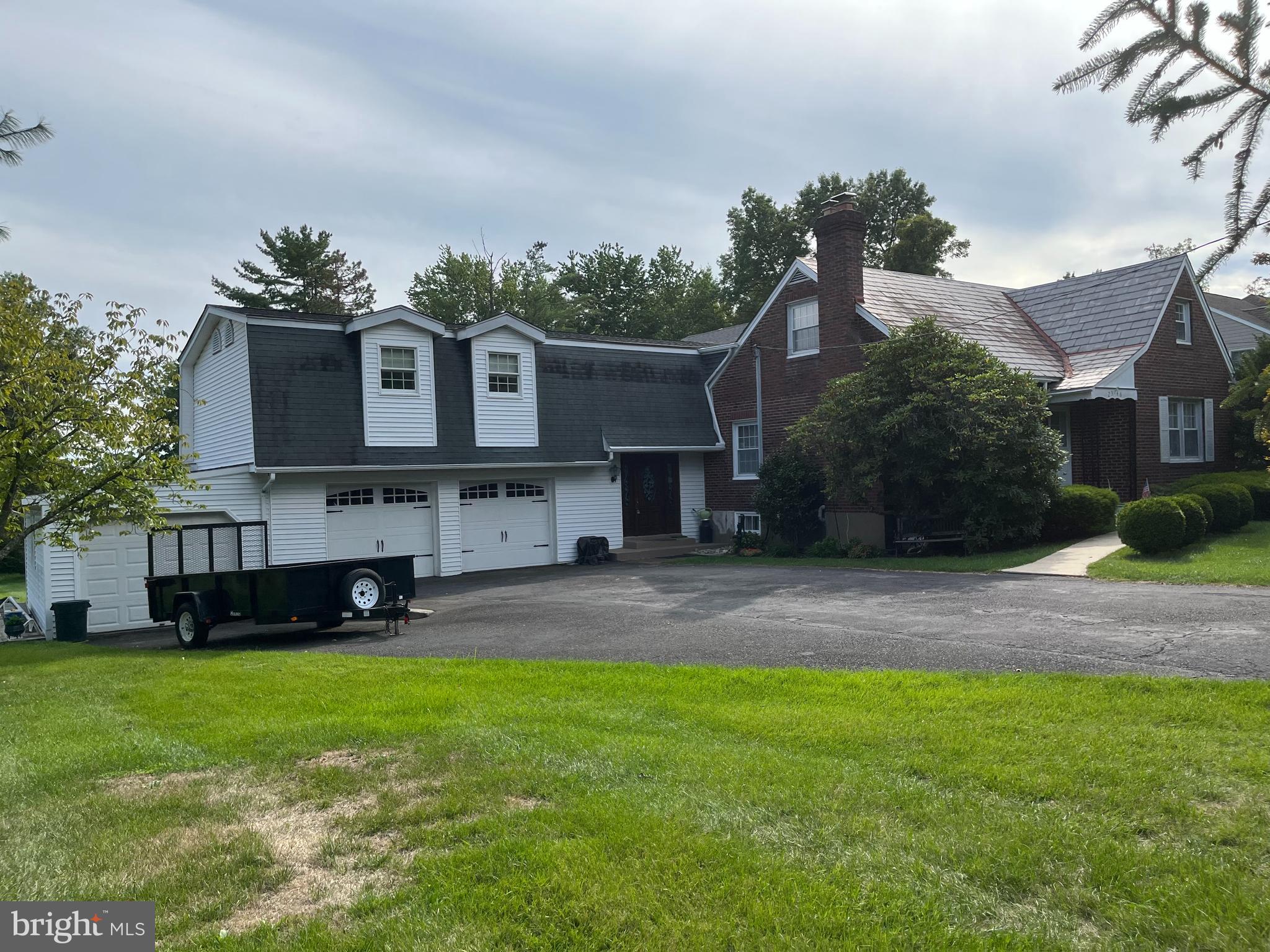 2346 Lower Barness Road Warrington, PA 18976 - Photo 2 of 37 Gallery Image 2