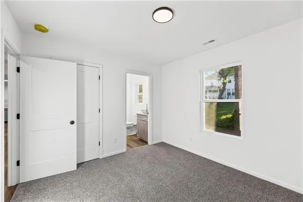 $249,900 | 312 East 5th Street, Edgerton, KS 66021