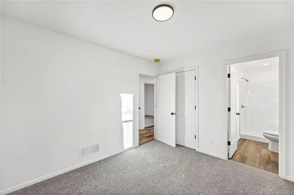 $249,900 | 312 East 5th Street, Edgerton, KS 66021