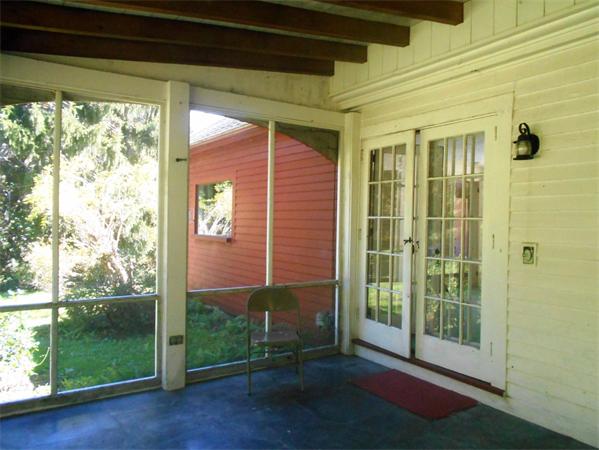 49 Warwick Road Orange, MA 01364 - Photo 17 of 30