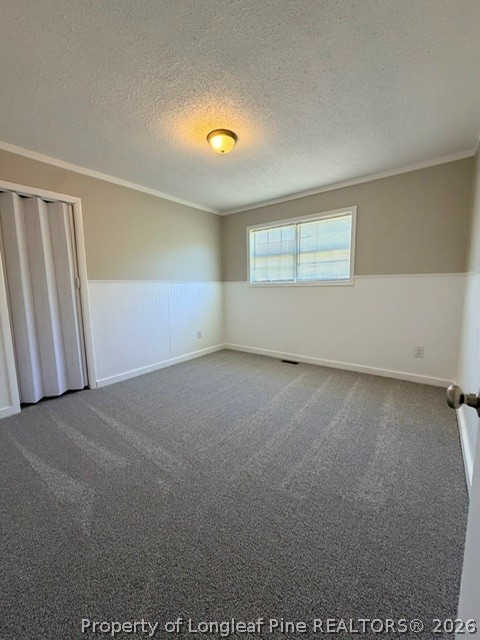 250 Trapper Run Lane Clinton, NC 28328 - Photo 20 of 22 an empty room with windows