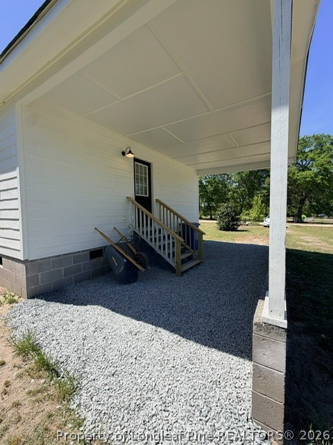 250 Trapper Run Lane Clinton, NC 28328 - Photo 4 of 22 a bedroom with a bed and a window