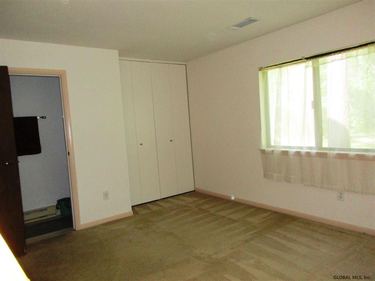 97 Ridgewood Terrace Albany, NY 12203 - Photo 10 of 18 Photo 10