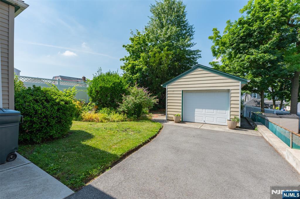 446 Marlboro Road Wood-Ridge, NJ 07075 - Photo 25 of 30