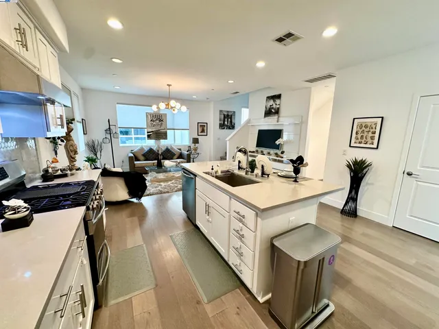 $799,000 | 1465 Latitudes Way, Richmond, CA 94804